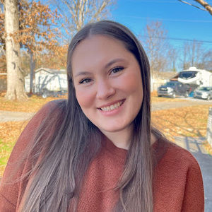 Meet your Posher, Anna